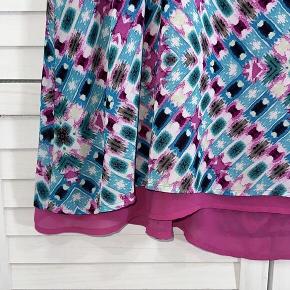 Torrid Top Size 3 3X Tank Cami Lightweight Flowy - Picture 9 of 15